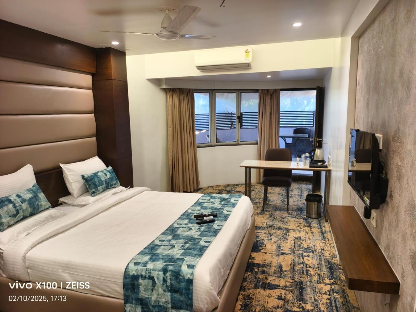 Hotel Dakshin Grandeur Navi Mumbai Exterior photo